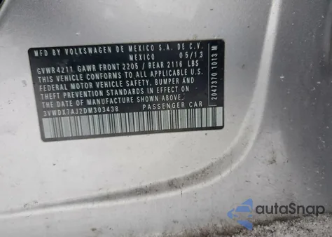 2013 Volkswagen Jetta Se z USA, uszkodzony, nr VIN 3VWDX7AJ2DM303438